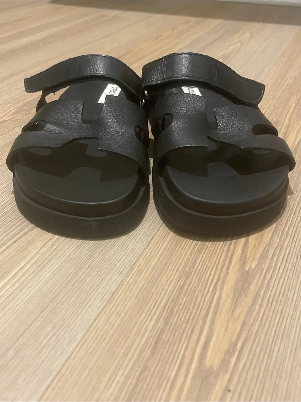These are Steve Madden Mayven Sandals in black leather featuring a molded . - Picture 3 of 7